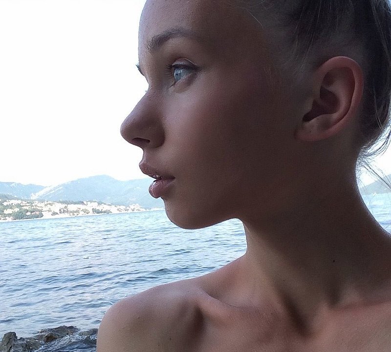 Юлия, 19 лет, 0 размер груди